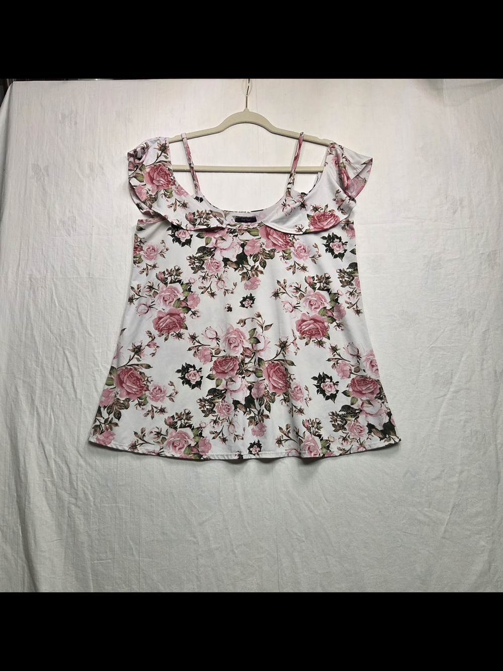 First Love Pink Floral Ruffle-Trim Camisole - White & Pink Size XL. #0200